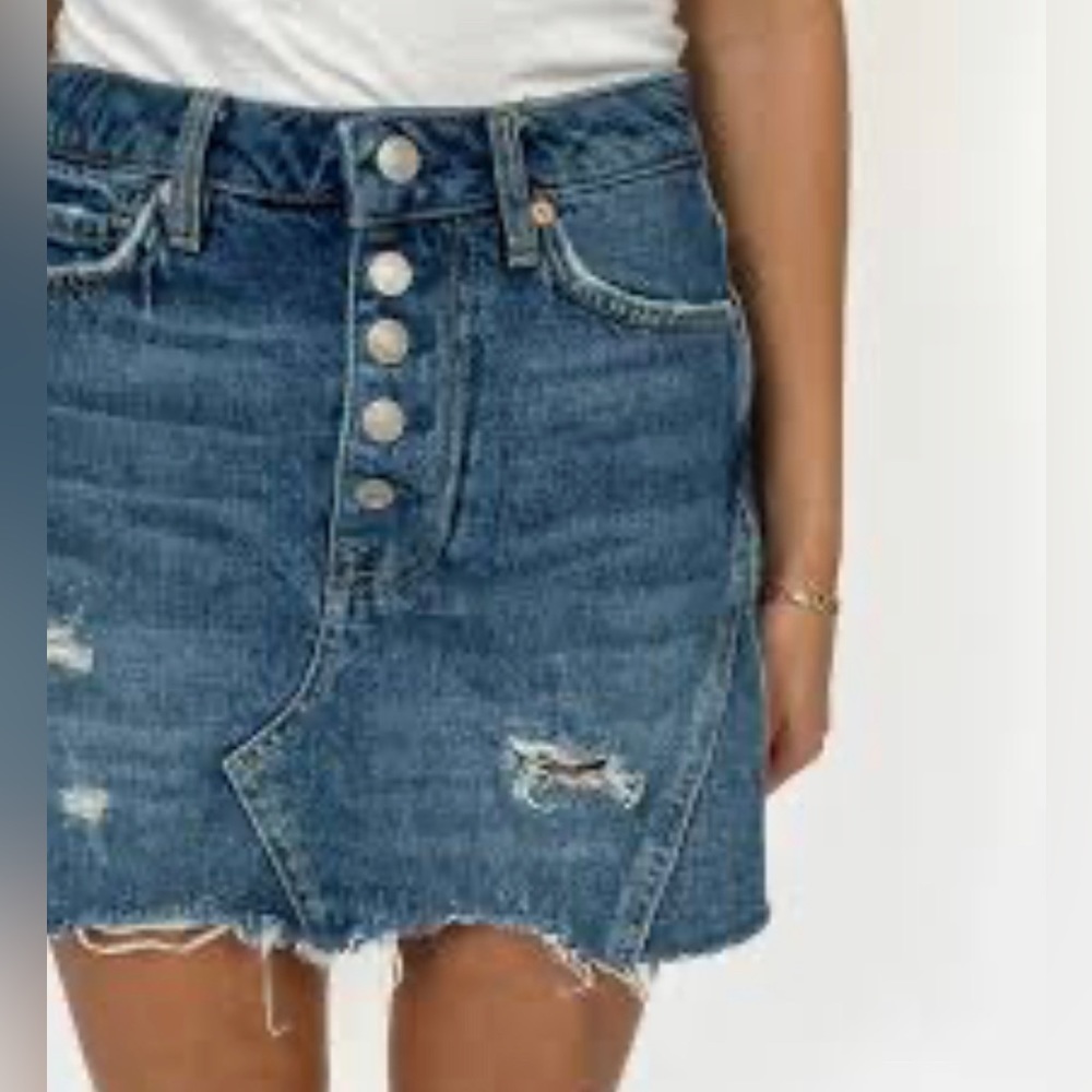 FP We The Free People Blue Distressed Button Fly 5 Pocket Frayed Hem Jean Skirt